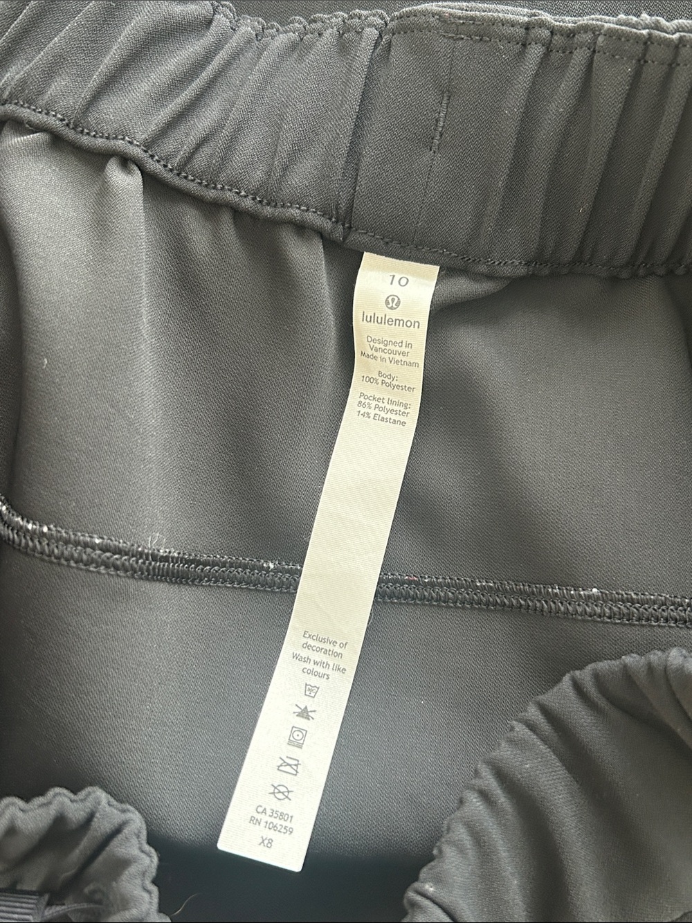 Lululemon Black On The Fly Skirt Size 10 EUC - Picture 5 of 5